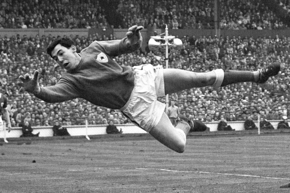 Gordon Banks: autor de la atajada del siglo. El guardameta será recordado por lograr evitar un gol a Pelé en el juego entre Inglaterra y Brasil.