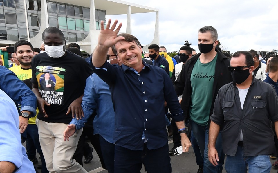 Brasil suma más de 498 mil casos de covid-19. (AFP)