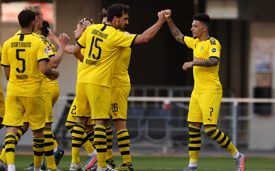 Sancho celebra uno de los goles del Dortmund. (Foto: AFP)