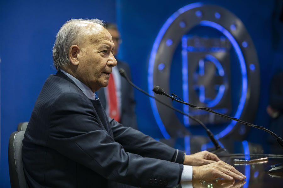 Guillermo Álvarez Cuevas, presidente de Cruz Azul. (Foto: Mexsport)
