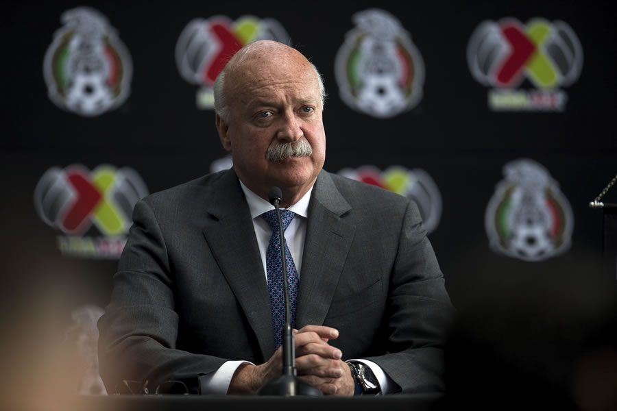 Enrique Bonilla es señalado por la directiva del Veracruz por fraude y usurpación. (Foto: Mexsport)