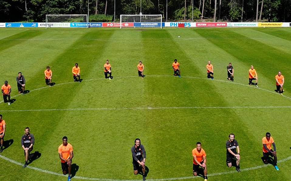 El PSV también se unión al movimiento antirracismo. (PSV)