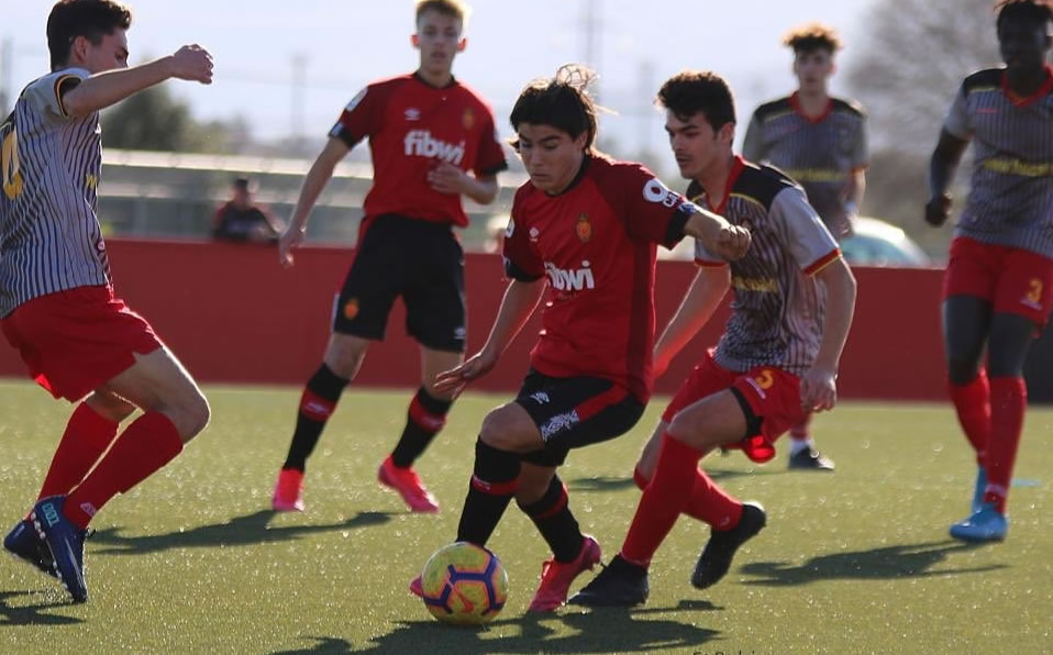 Luka Romero destaca en las inferiores del Mallorca (Twitter @lukaromero_)