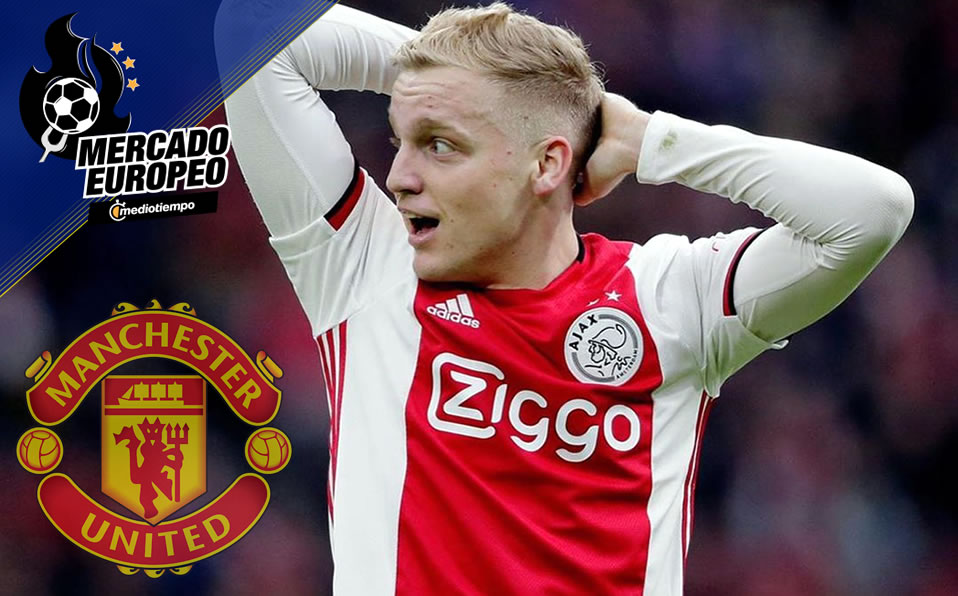 Donny Van de Beek tiene 23 años y juega como mediocampista defensivo. (@DonnyvdBeek)