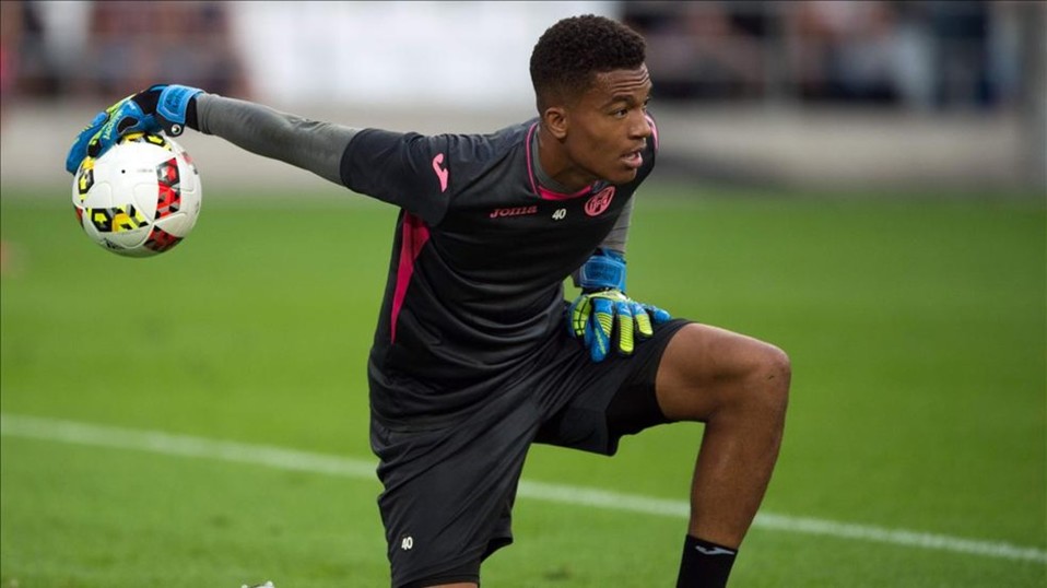 Alban Lafont | 20 años | Fiorentina | Proyección: 87 puntos.