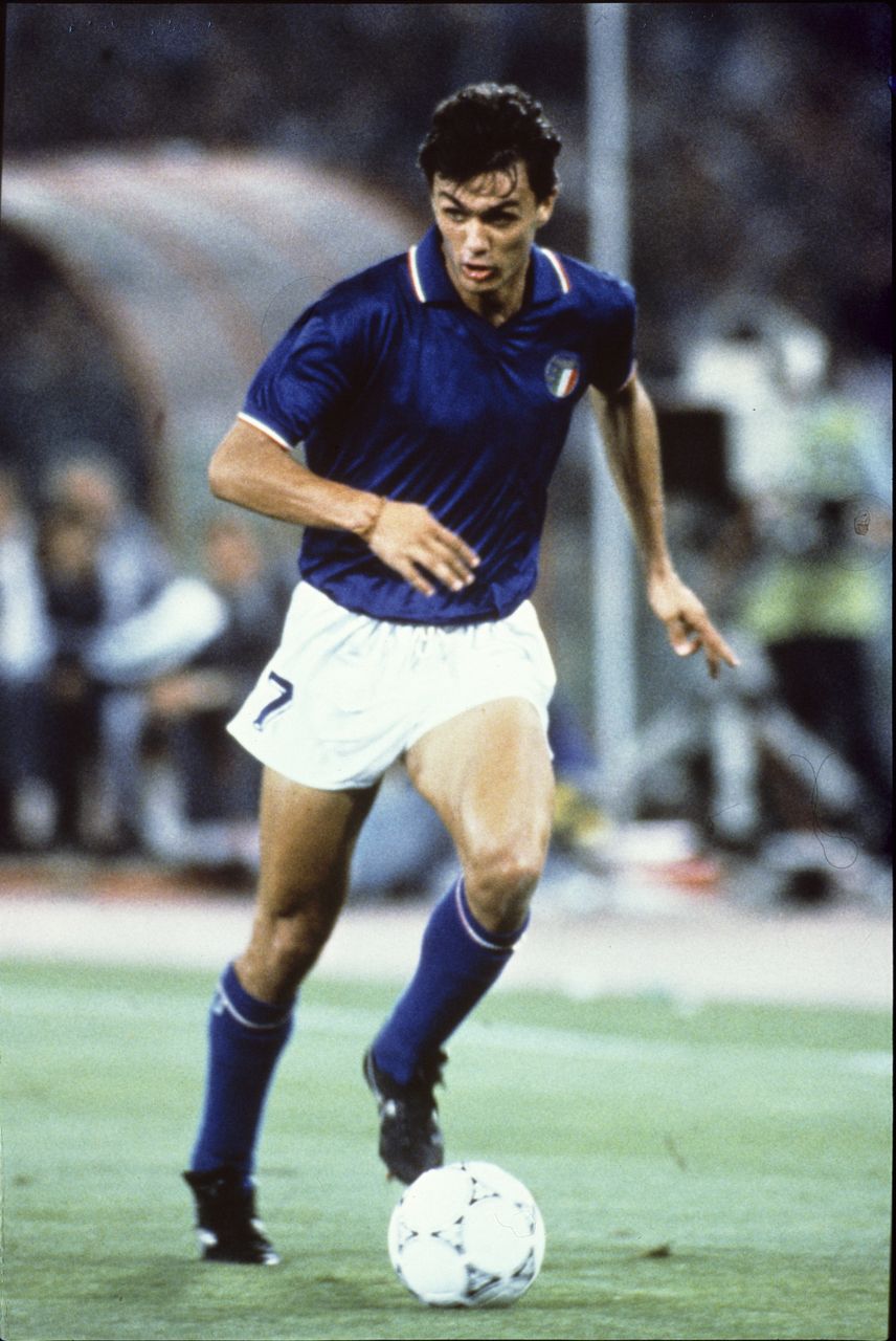 Don Paolo Maldini, el que mucho catalogan como el mejor defensa de la historia.
