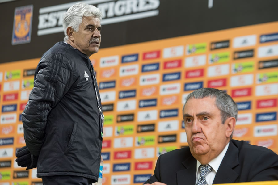 Alejandro Rodríguez contempla continuar con Ricardo Ferretti como DT de Tigres. (Foto: Mexsport)