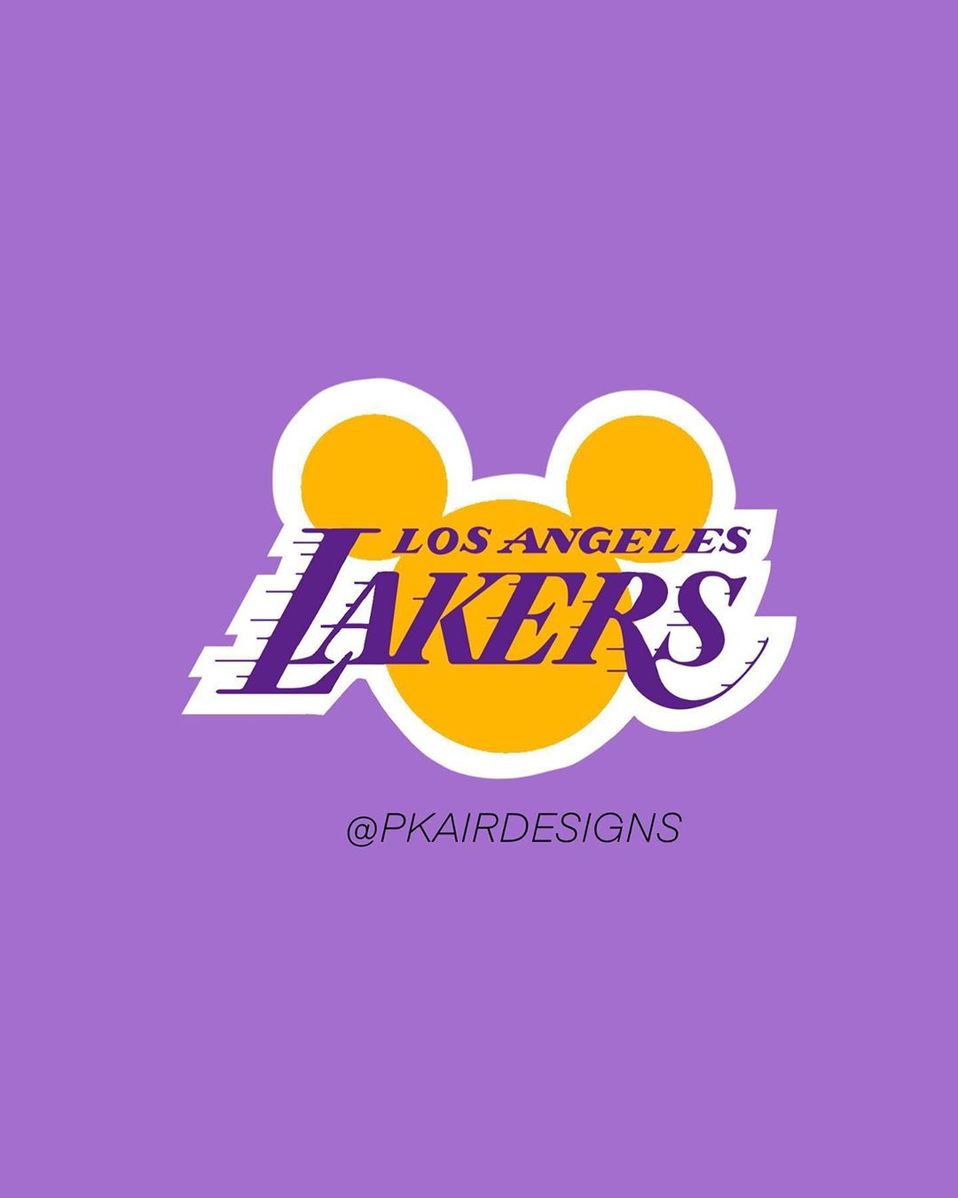 LeBron James y Mickey Mouse, un dúo dinámico.