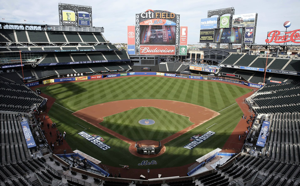 Con los Wilpon como dueños, los Mets llegaron a la Serie Mundial de 2015. (Foto: AP)