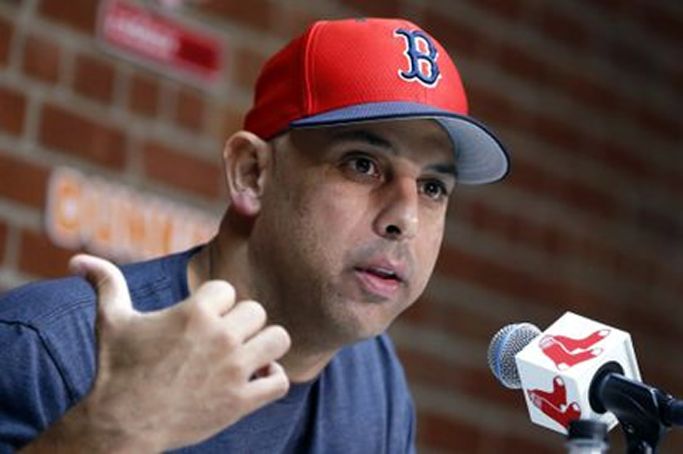 ¿Alex Cora volverá a dirigir en Grandes Ligas?