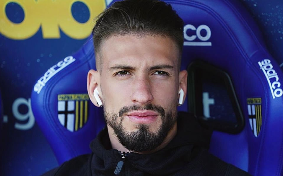 El jugador malagueño pasó momentos de angustia (Twitter @acmilan)