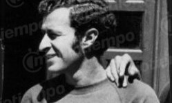 Padilla no solo logró que Pumas jugara en Primera División, con los años también se convirtió en directivo. FOTO: Milenio.
