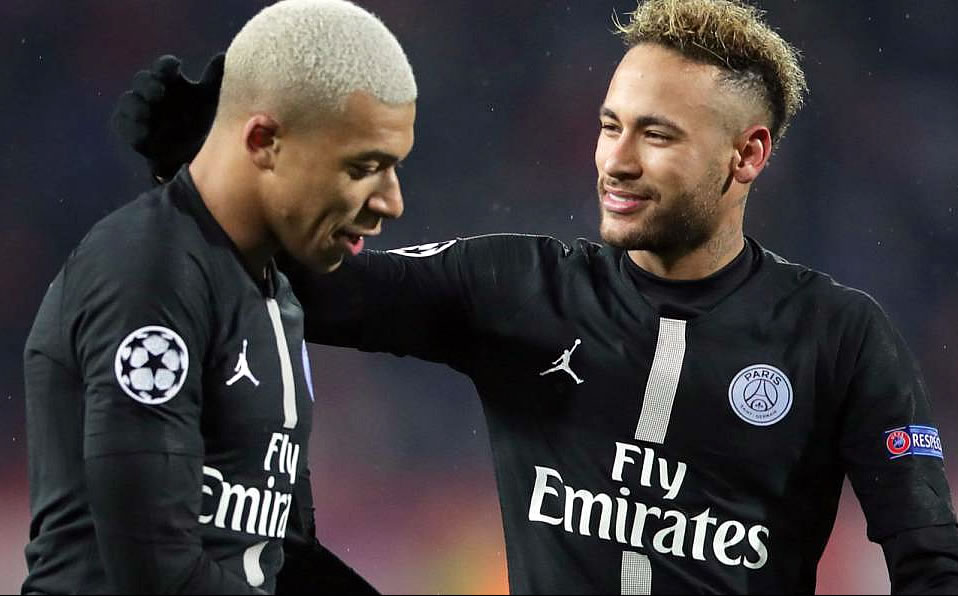 Kylian Mbappé tiene 21 años y Neymar tiene 28. (EFE)
