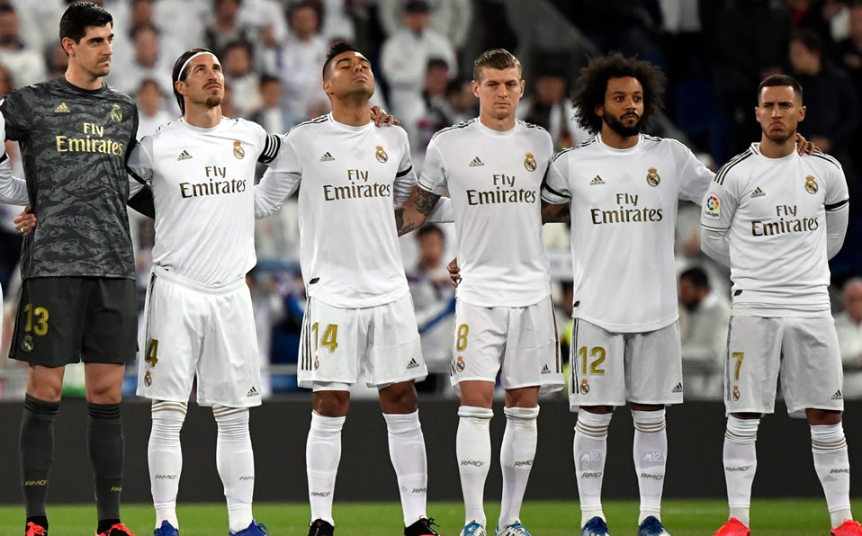Las playeras que utilicen los jugadores en los partidos de local serán subastadas. (Foto: AFP)
