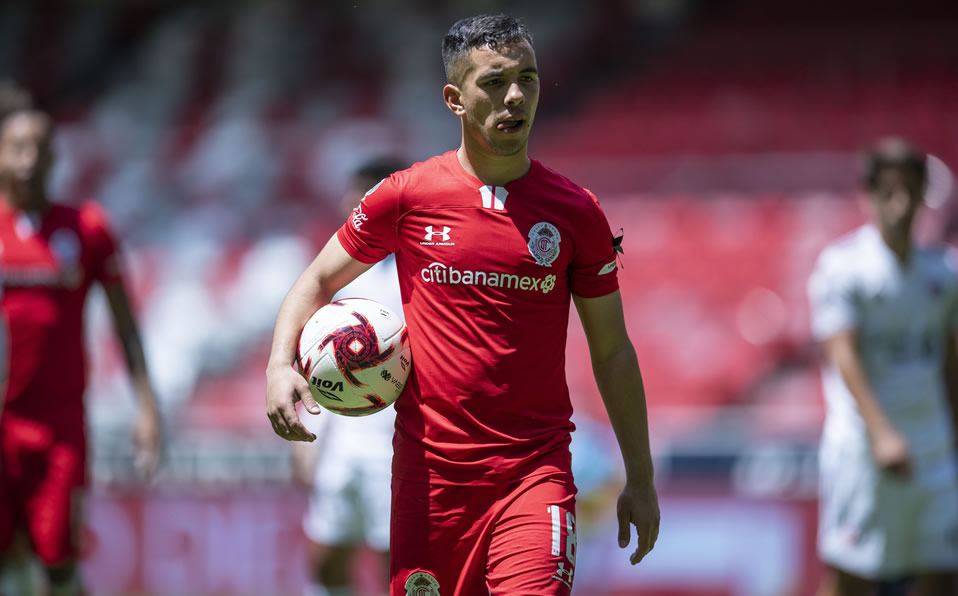 Leo Fernández jugó 10 partidos con el Tolica. (Foto: Mexsport)