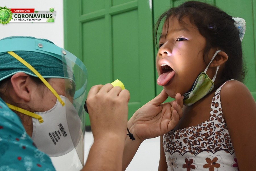 El país sudamericano sigue siendo castigado por la pandemia. FOTO: AFP.