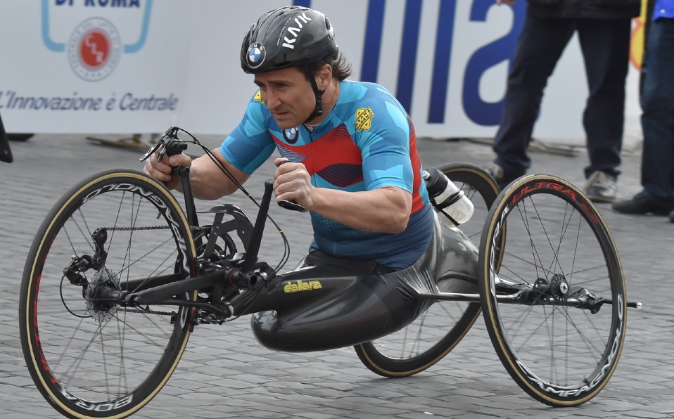 Zanardi fue ganador de cuatro medallas de oro en los Juegos Paralímpicos de 2021. Foto: AFP