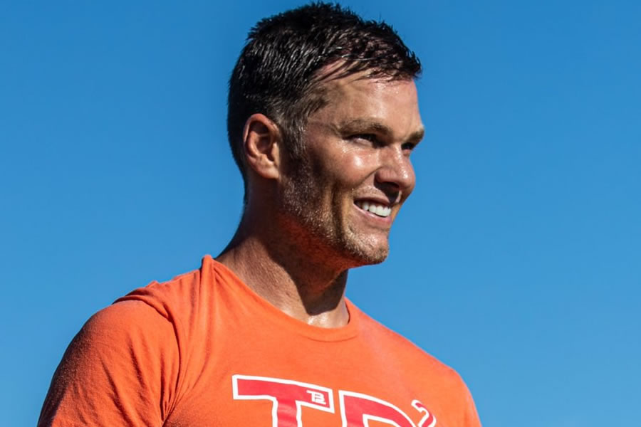 Tom Brady no respetó las recomendaciones de salud.