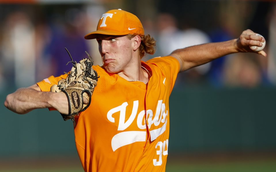 White Sox firman a pitcher que lanza a 100 millas