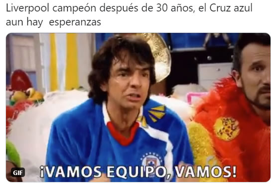 Y así se ven los aficionados de la Máquina conservando un rayo de esperanza viendo al Liverpool.