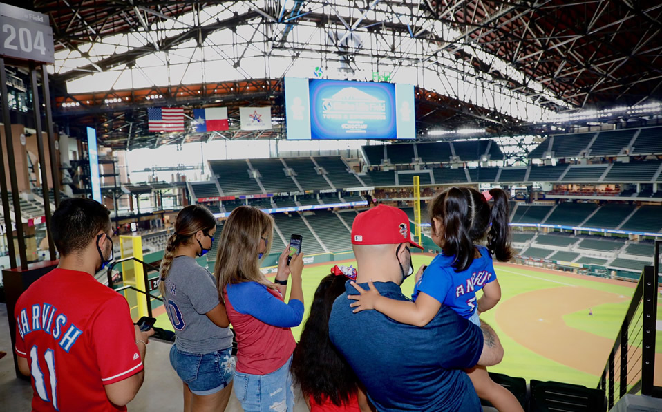 Rangers quiere jugar con fans en las tribunas