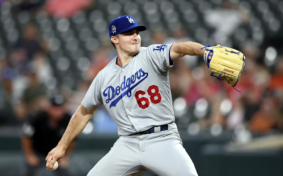 Entre los jugadores se encuentra el abridor de Dodgers, Ross Stripling. (Foto: AP)