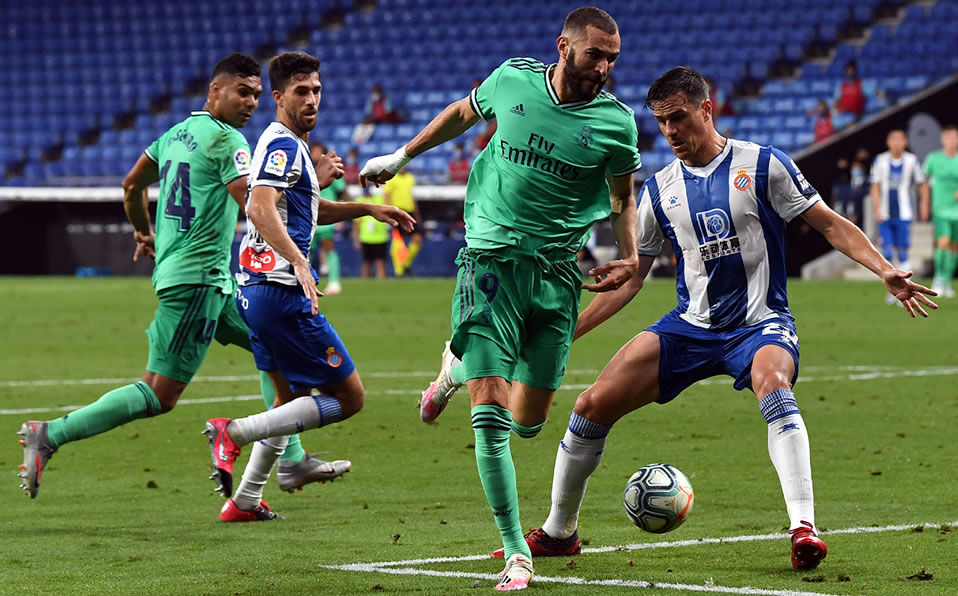 Gracias a la asistencia de Benzema, el Madrid ganó y saca dos puntos en el liderato. (TW: @RealMadrid)
