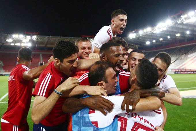 Olympiakos aseguró matemáticamente un nuevo título.