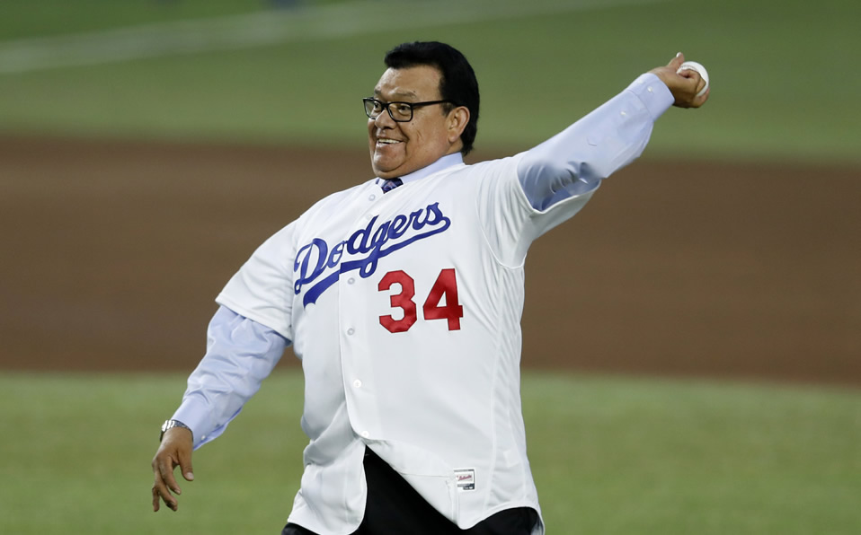 (Perfil) Él es Fernando Valenzuela