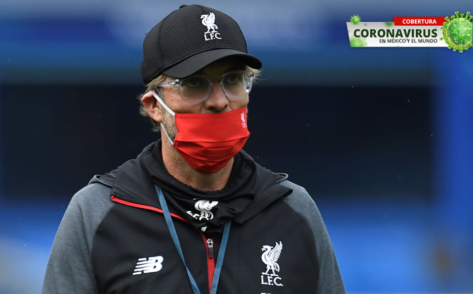 El técnico de los Reds reprobó las concentraciones masivas (AFP)