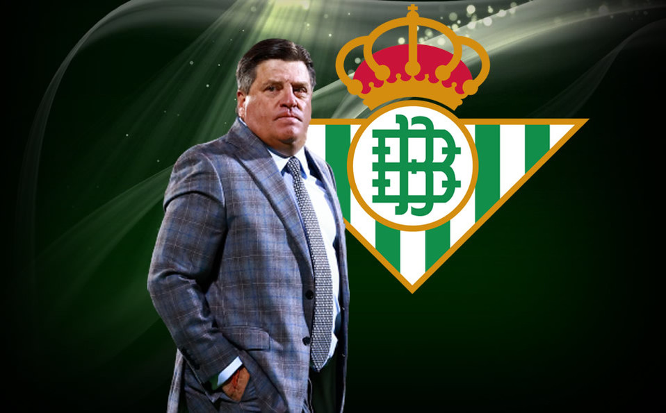 Miguel Herrera suena para dirigir al Betis de Lainez y Guardado