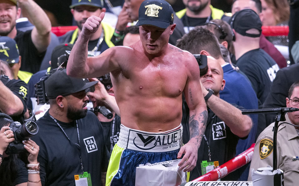 El Canelo podría tener su primera pelea del 2020 en las fiestas del Día del Grito. (Mexsport)