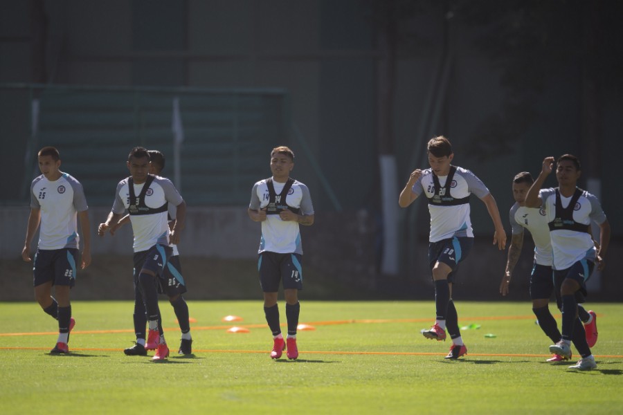 Varios juveniles tendrán oportunidad con el primer equipo celeste en la Copa GNP. FOTO: Mexsport.