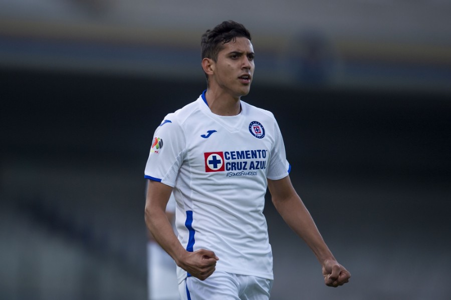 Reyes hizo un doblete con La Máquina. FOTO: Mexsport.