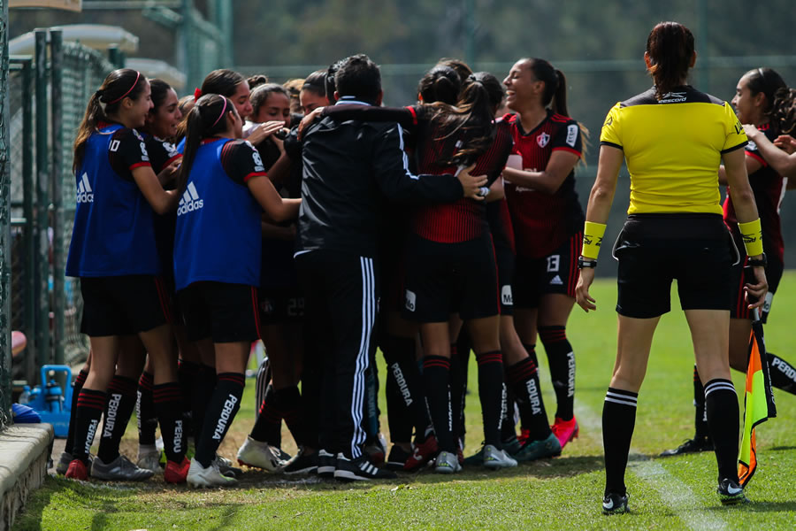 Atlas Femenil reportó que uno de los casos es una jugadora. (Foto: Imago7)