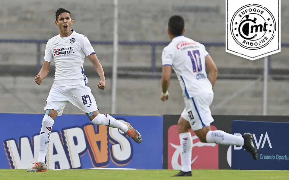 El defensor Josué Reyes se lució con un doblete ante Pumas (Imago7)