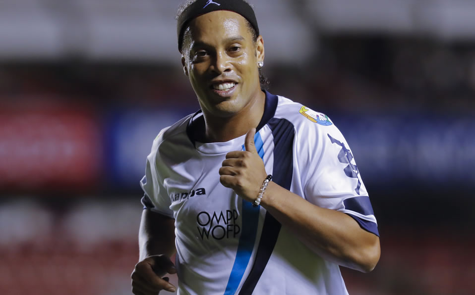 El brasileño en su etapa con Gallos, donde hizo muy feliz  a la afición y al futbol mexicano. (Imago7)