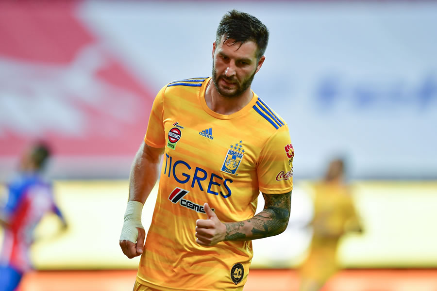 GIgnac marcó sus primeros goles en el Estadio Akron. (Mexsport)