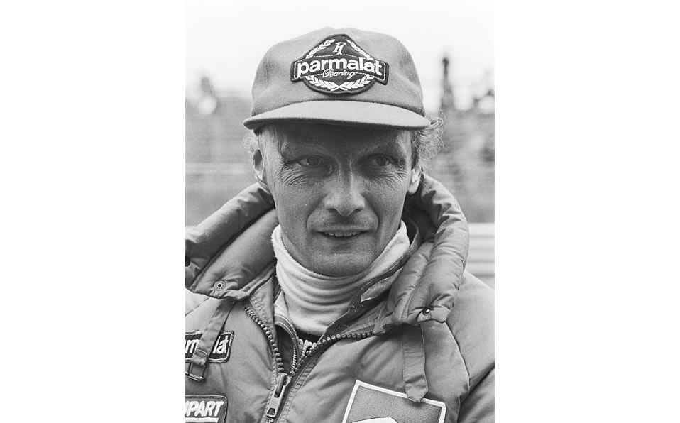 Niki Lauda. Tras su accidente, 1979 se retiró, pero su amor a las pistas lo trajo de vuelta en 1982. (libre uso)
