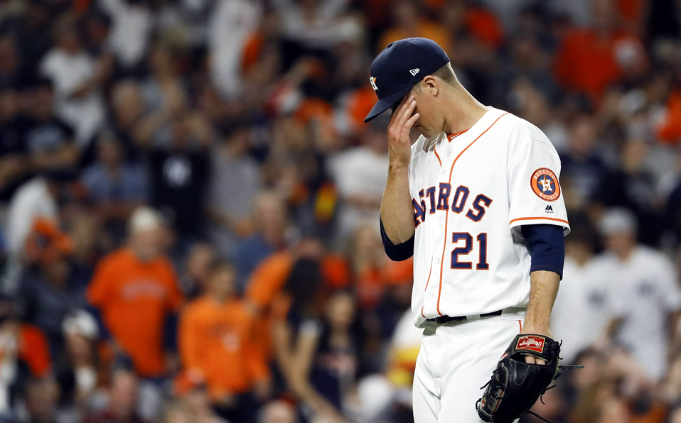 Los Astros siguen cargando con acusaciones por robo de señas. (Foto: AP)