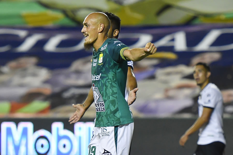Nicolás Sosa brilló en la goleada del León. (Foto: Imago7)