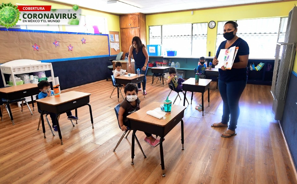Las aulas regresarán a la normalidad de poco  a poco. (AFP)
