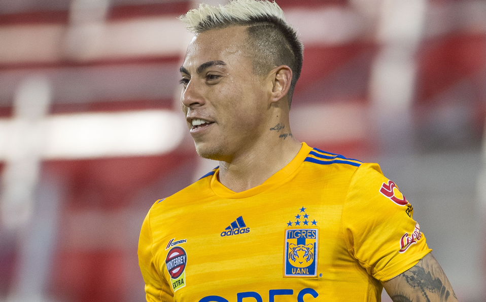 Vargas no ha renovado contrato y podría salir en diciembre. (Foto: Mexsport)