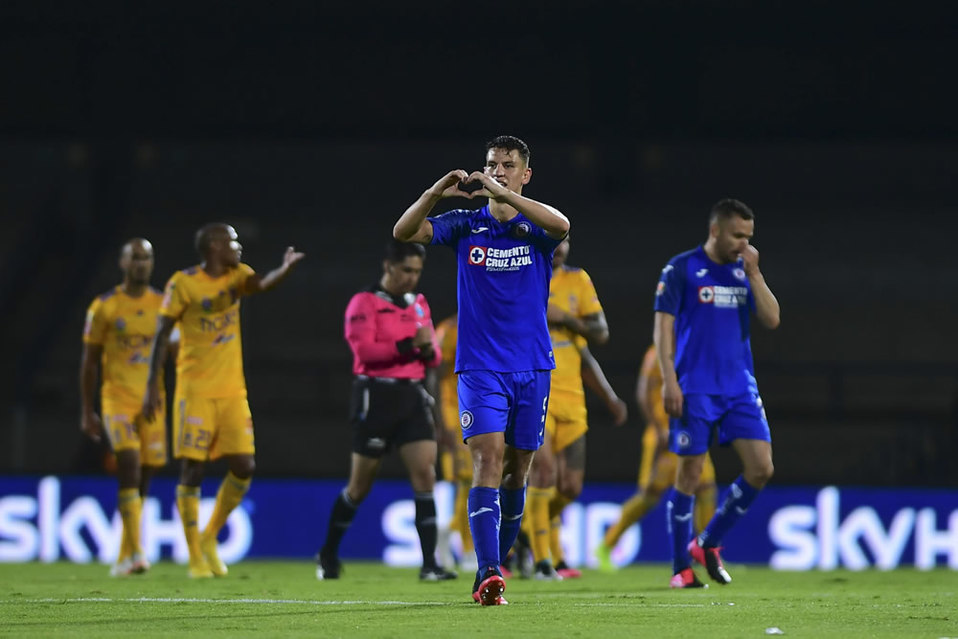 Igor Lichnovsky celebra el 1-1. (Foto: Mexsport)