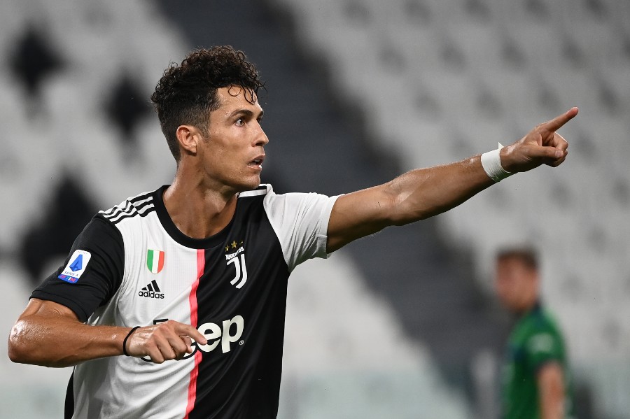 CR7 está cerca de ganar un título de Liga más, ahora con la Juventus. FOTO: AFP.