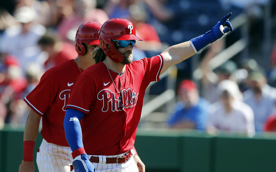 Harper está en su segundo año con los Phillies. (Foto: AP)