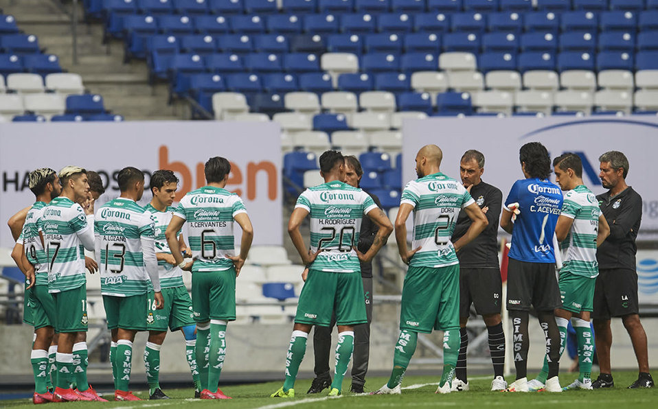 Santos es el equipo que más casos ha reportado hasta el momento con 15. (Foto: Mexsport)