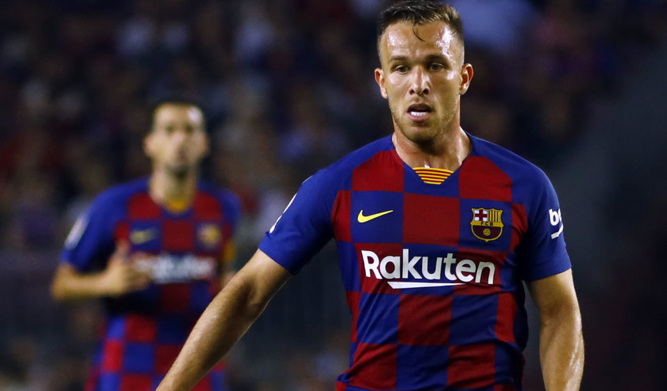 Arthur Melo fue vendido a finales de junio por el Barcelona, pero debería seguir reportando por la Champions. (Imago7)