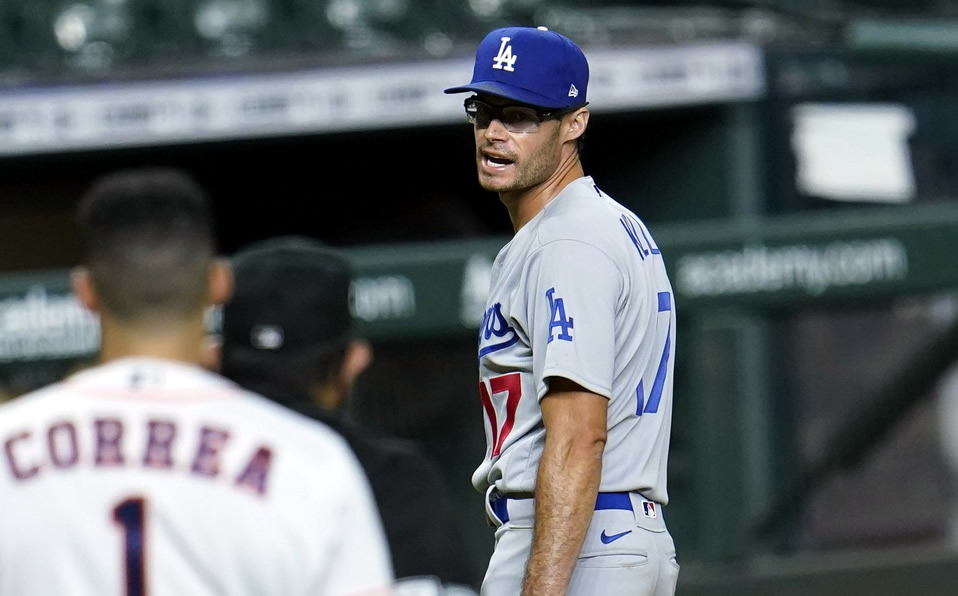 Kelly hizo que las bancas se vaciaran en el primer juego. (Foto: AP)
