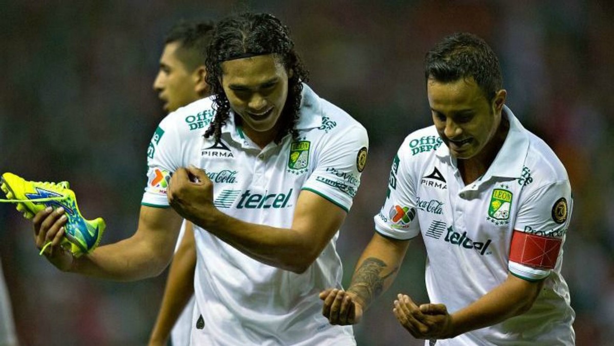 Gullit Peña mostró su mejor versión mientras estaba con León y su compadre Luis Montes. (Foto: Imago7)
